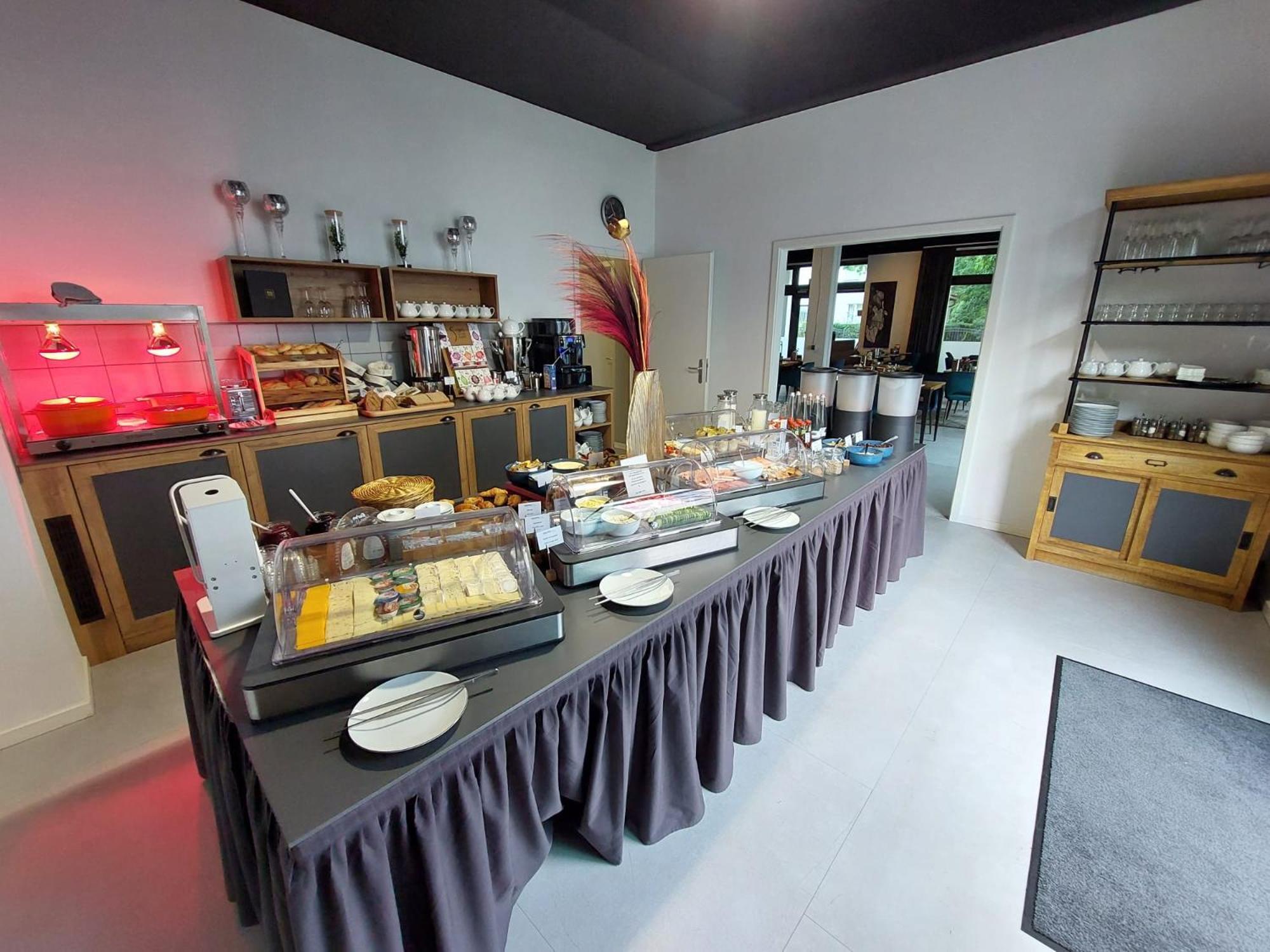 Velotel บาดซาโรว์ ภายนอก รูปภาพ